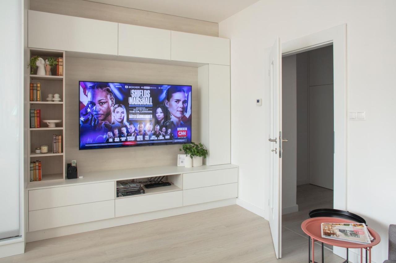 Light Room By Zoom Apartments Bratislava Esterno foto